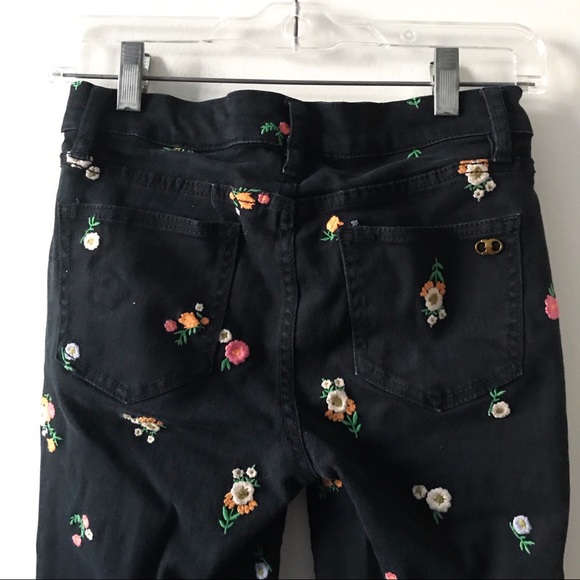 Tory Burch “Brindle Embroidered Jeans.” - Picture 5 of 6